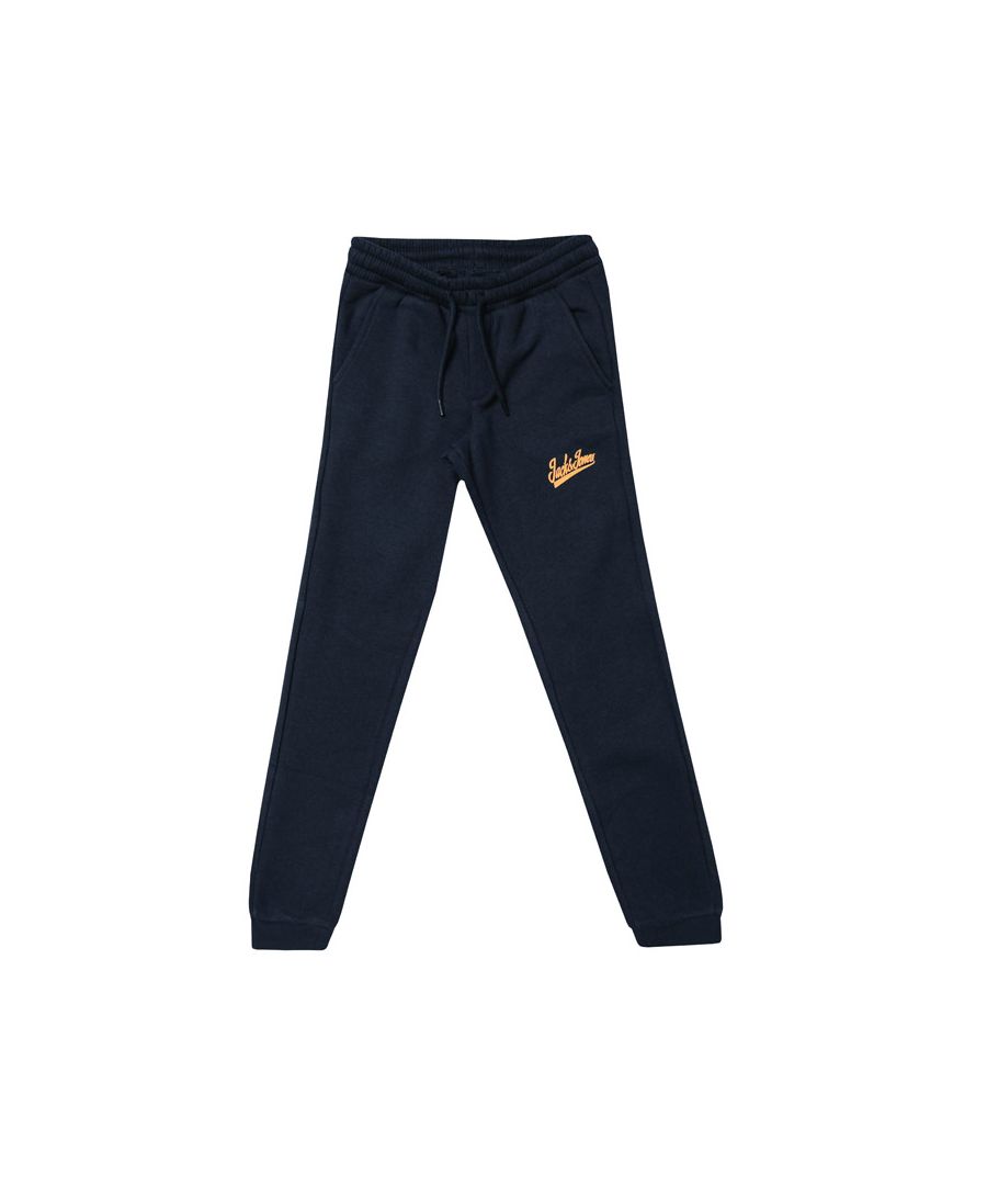 Junior Boys Jack Jones Gordon Anything Jog Pant in navy.- Drawstring waistband with drawstring.- Two side pockets.- Cut from soft loopback cotton-jersey.- Ribbed cuffs.- Logo print at side pocket.- 70% Cotton  30% Polyester.  Machine washable. - Ref: 12196869B