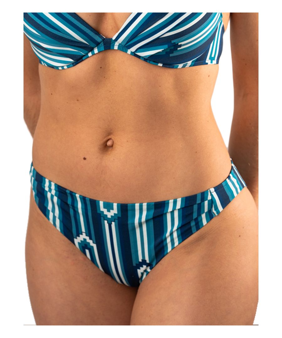 Make a statement in the Chantelle Artemis swimwear collection, featuring a stylish geometric print in a burst of aqua greens, navy blue and cream. These mid-rise bikini briefs feature smaller cut sides for a flattering fit and are complete with moderate coverage on the rear. A perfect match for your Chantelle Artemis plunge and push up bikini top.