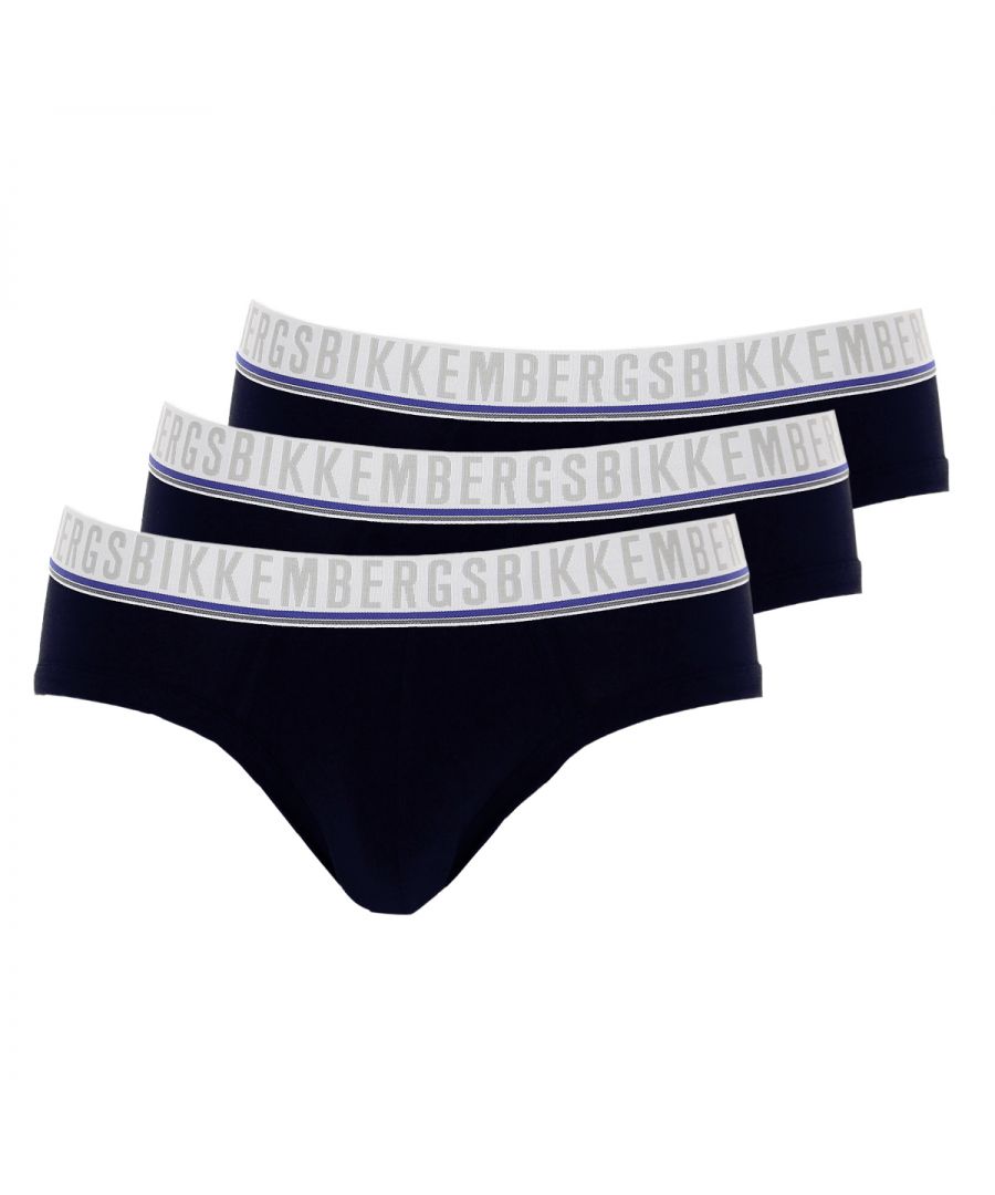 Gender: Man   Type: Briefs   Box: tri pack   Material: cotton 95%, elastane 5%   Washing: wash at 30° C   Model wears a size: M. print:stripe. style:rolled-hem. fit:relaxed. material:cotton. type:bermuda