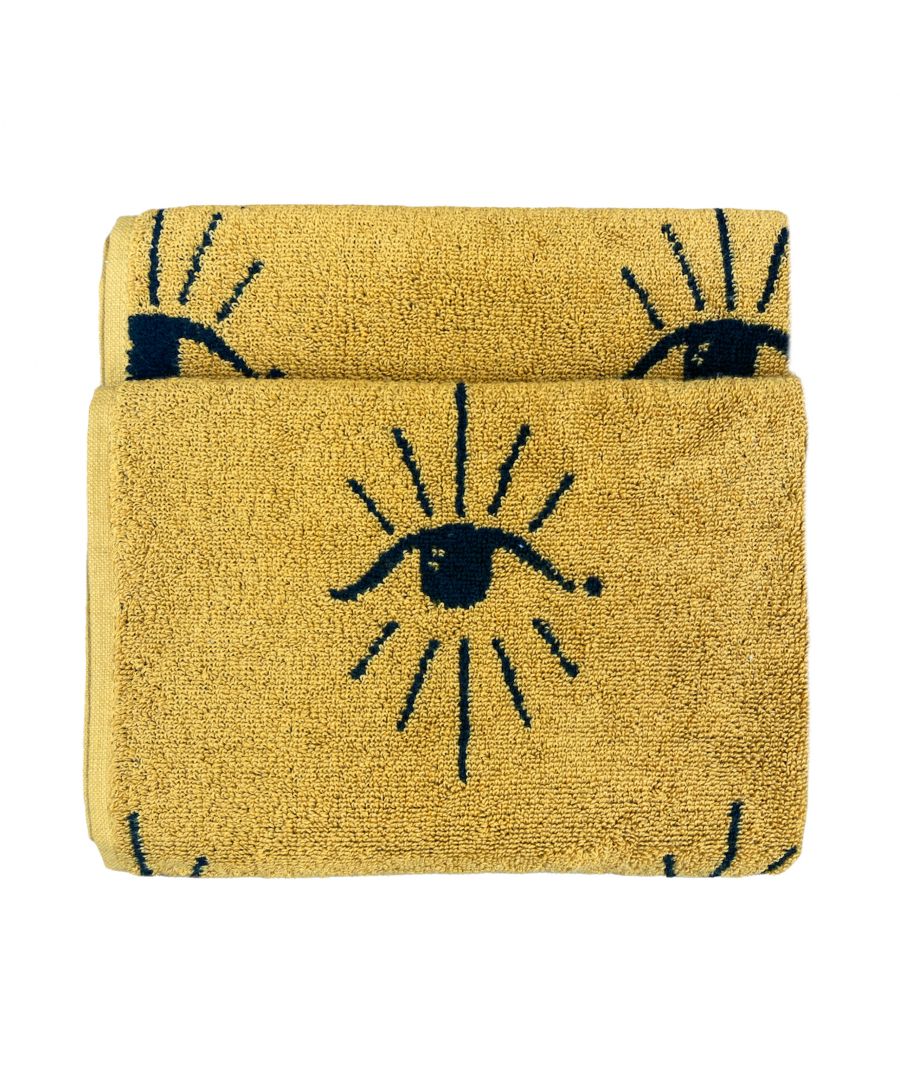 Add instant personality into your bathroom with this bold repetitive design featuring mystical watching eyes. Made out of 100% Turkish cotton, this hand towel is wonderfully soft and also quick drying, making it the perfect addition to your home. This product is certified by OEKO-TEX® showing it has been sustainably made.