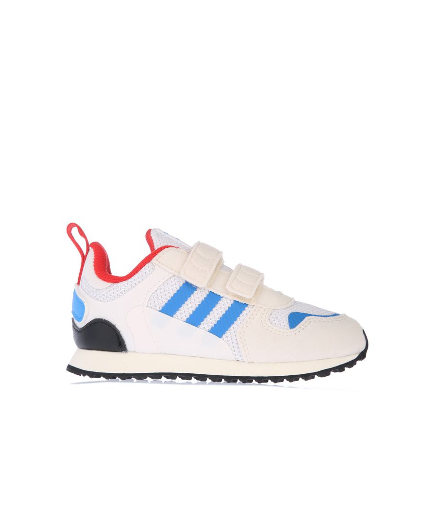 Infant adidas Originals ZX 700 HD Trainers in white.- Mesh and synthetic suede upper.- Hook-and-loop strap closure.- OrthoLite® sockliner.- Adifit length-measuring insole.- EVA midsole.- Trefoil branding to the tongue and 3-Stripes to the sidewalls.- Rubber outsole. - Textile and Synthetic upper  Synthetic lining  Synthetic sole.- Ref.: FX5241I