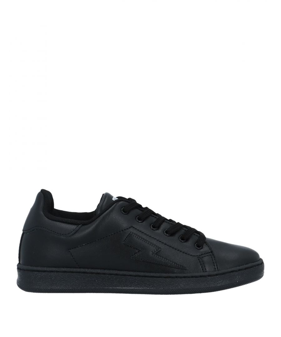 logo, solid colour, laces, round toeline, flat, leather lining, rubber cleated sole, contains non-textile parts of animal origin