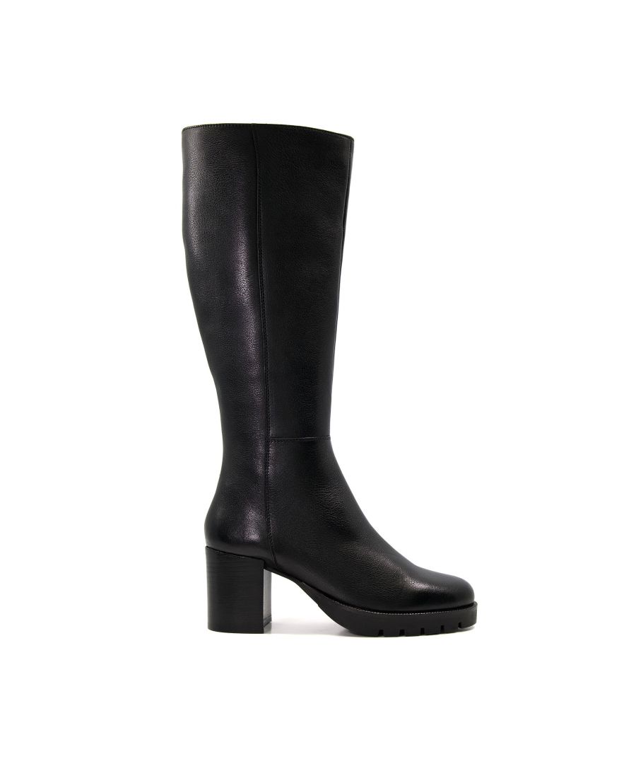 Step out in style with our fashion-forward Tidal black knee-high boots. Designed in-house with luxuriously smooth premium leather, they have a timeless round toe and the side-zip allows you to slip yours on with ease, but we're especially fond of the