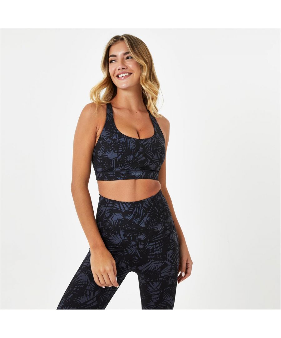 This USA PRO versatile sports bra is super flattering and fashion-forward. Detailed with a cross back, this design embraces modern styling for a contemporary spin. Designed with Pro-dry technology so sweat wicks away from skin and leaves you feeling comfortable throughout your routine. In array of styles, there's a sports bra for everybody, now is the perfect time to find your favourite fitness staple.  >Pro-dry  >Medium support  >Scoop neckline  >Cross back detail  >Body: 78% nylon, 22% elastane  >Power mesh: 88% polyester, 25% elastane  >Machine washable