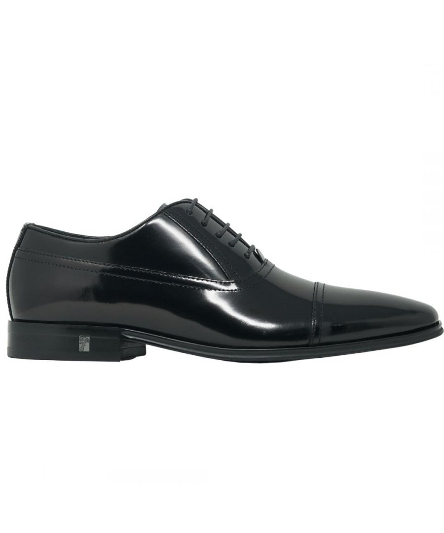 Versace Collection Oxford Leather Black Shoes. Versace Collection Oxford Leather Black Shoes. Medusa Head Brand Logo On Sole. Oxford Style Shoe. Lace Fasten. Style -V90330S VM00029 V000C