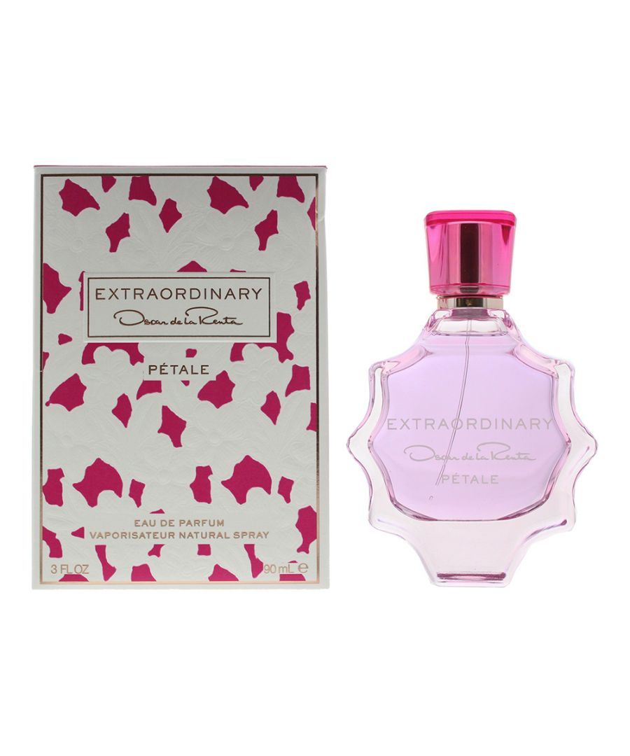Extraordinary Petale by Oscar de la Renta is a floral fragrance for women. Top notes: champagne, mandarin orange and bergamot. Middle notes: orange blossom, jasmine and rose. Base notes: vanilla orchid, amber and musk. Extraordinary Petale was launched in 2016.