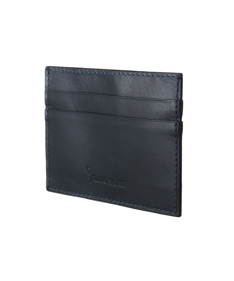 Billionaire Italian Couture Superbe sac neuf avec étiquettes, 100% authentique Billionaire Italian Couture Code du modèle : SU54BIL00095 Sexe : Hommes Couleur : 635/LTBLUE (Bleu) Matériau : 100% Cuir Plusieurs fentes pour cartes Logo gravé sur le cuir Fabriqué en Italie Dimensions : 10cm x 8cm
