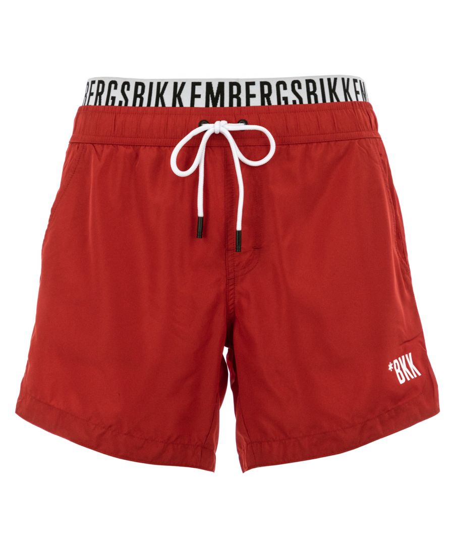Bikkembergs BKK1MBS03-RED-M The Bikkembergs brand finds inspiration in the union between the creativity of fashion and the functionality of sport. The fashion house, founded in 1986 by the eponymous designer and member of the group of avant-garde designers known as the 