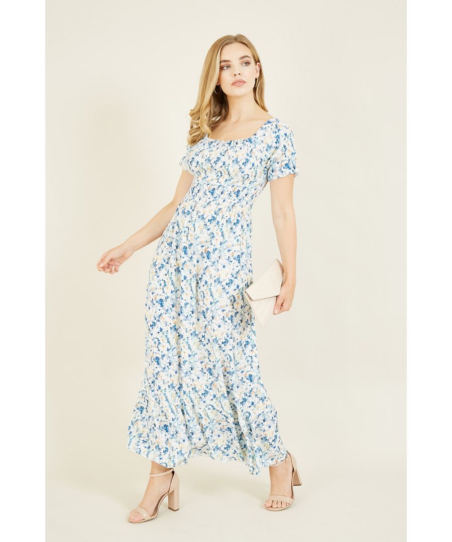Level up your maxi dress collection and show off your shoulders with this gorgeous bardot. Covered with all over, delicate watercolour florals, this piece features an elasticated chest, flowing skirt and 3/4 cuffed sleeves.