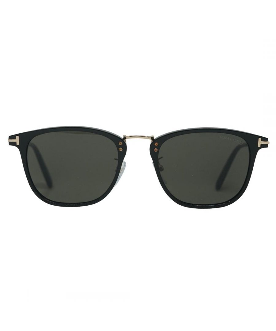 Tom Ford FT0672 01A Beau Sunglasses. Lens Width = 53mm. Nose Bridge Width = 21mm. Arm Length = 145mm. Sunglasses, Sunglasses Case, Cleaning Cloth and Care Instructions all Included. 100% Protection Against UVA & UVB Sunlight and Conform to British Standard EN 1836:2005