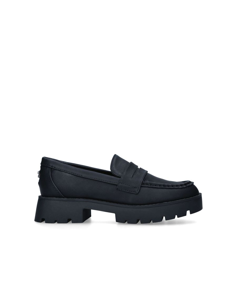 The Kool loafer arrives in a black slip on style. The back of the ankle features a gunmetal Signature C pin.