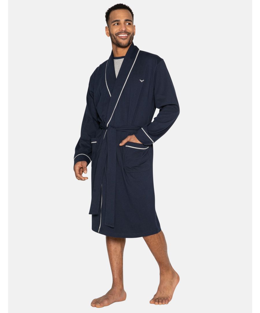 This lightweight, shawl collar robe from Threadbare has a self-tie waist and two slip pockets for your night time essentials.