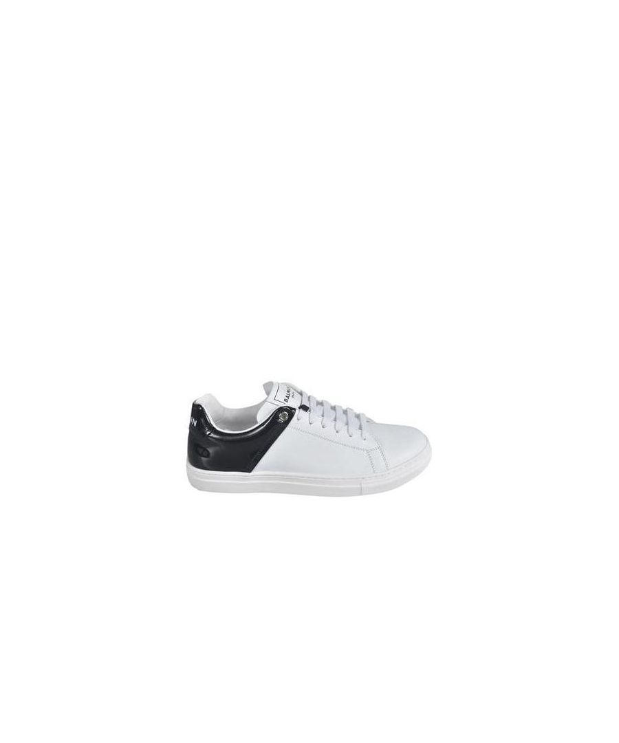 These white Leather Trainers from Balmain Kids feature the brands logo at the tongue, a black patent panel and branding print on the heel and has a rubber grip sole.