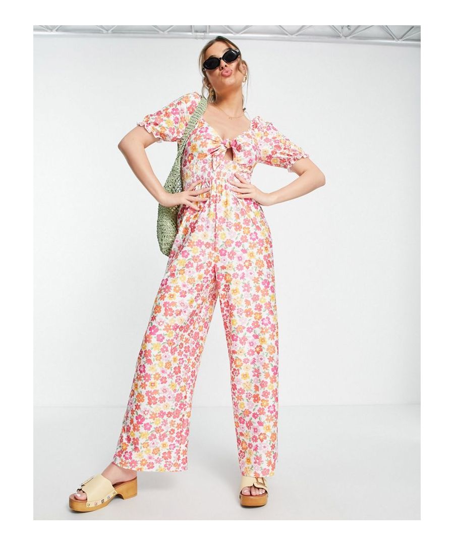 Jumpsuit by Miss Selfridge Minimal effort, maximum payoff Sweetheart tie neck Puff sleeves Shirred, stretch waist Wide leg Regular fit  Sold By: Asos