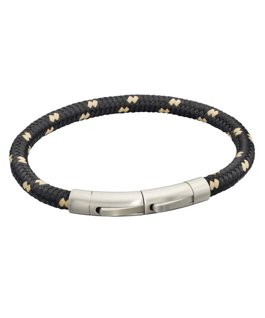 Design: Featuring a more neutral style, this black and beige para cord bracelet is perfect for those who prefer to stack their wristwear. With the ability to mix and match with our other bracelets in the Fred Bennett range, the possibilities for your own style to shine through are endless. With a length of 21.5cm and a polished stainless steel clasp, this bracelet will make a perfect addition to any look. Composition: Made of para cord and stainless steel with a modern brushed finish. Dimensions: width of band 6mm, depth of clasp 7mm band 6mm, item weight 15g, cord weight 2g Fitting: This bracelet is 21.5cm in length and fastens with a secure clip clasp. Packaging: Comes complete with a branded presentation suede gift pouch - perfect for storing the item and ideal for gifting.
