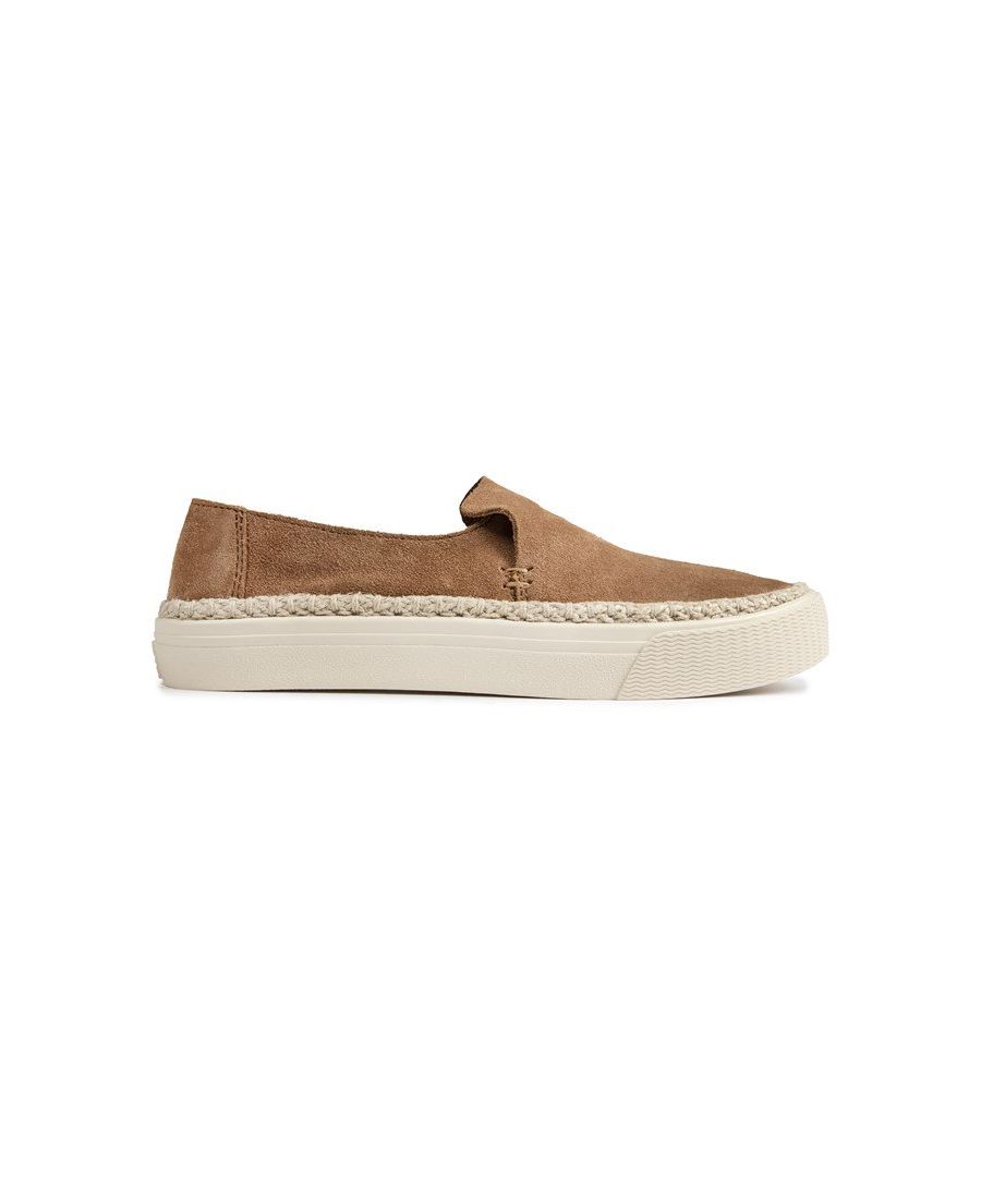 Womens tan Toms plateau sneaker shoes and a eva sole. Featuring: textile lining, elasticated for fit, lightweight construction and suede upper.