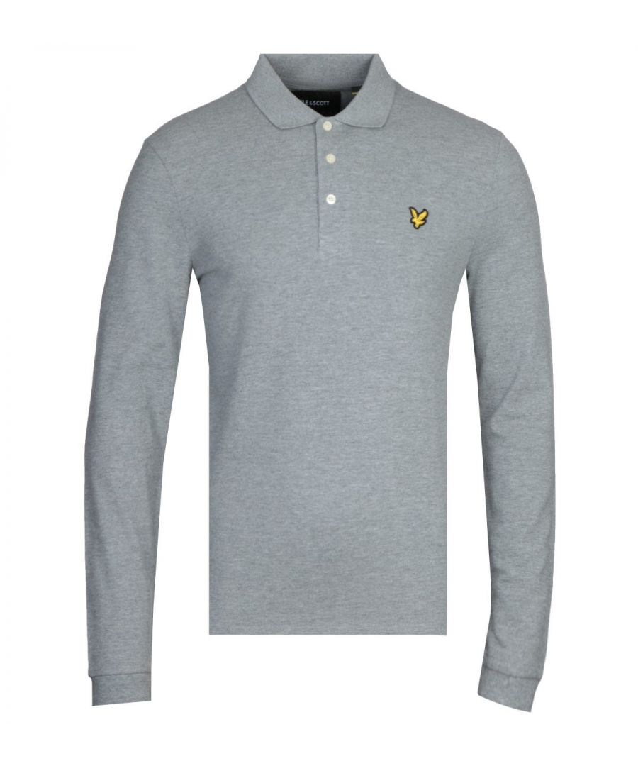 Lyle And Scott Long Sleeve Polo Shirt in grey.- Classic polo cut with ribbed collar.- Three button placket.- Long sleeves.- Ribbed cuffs.- Embroidered lion on chest.- Regular fit.- 100% Cotton. - Ref: LP400VBT28