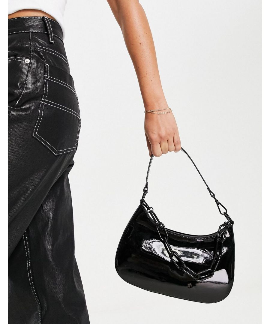 Bag by Topshop Can you fall for a bag? Slim shoulder strap Detachable chain detail Zip-top fastening Internal slip pocket Sold by Asos