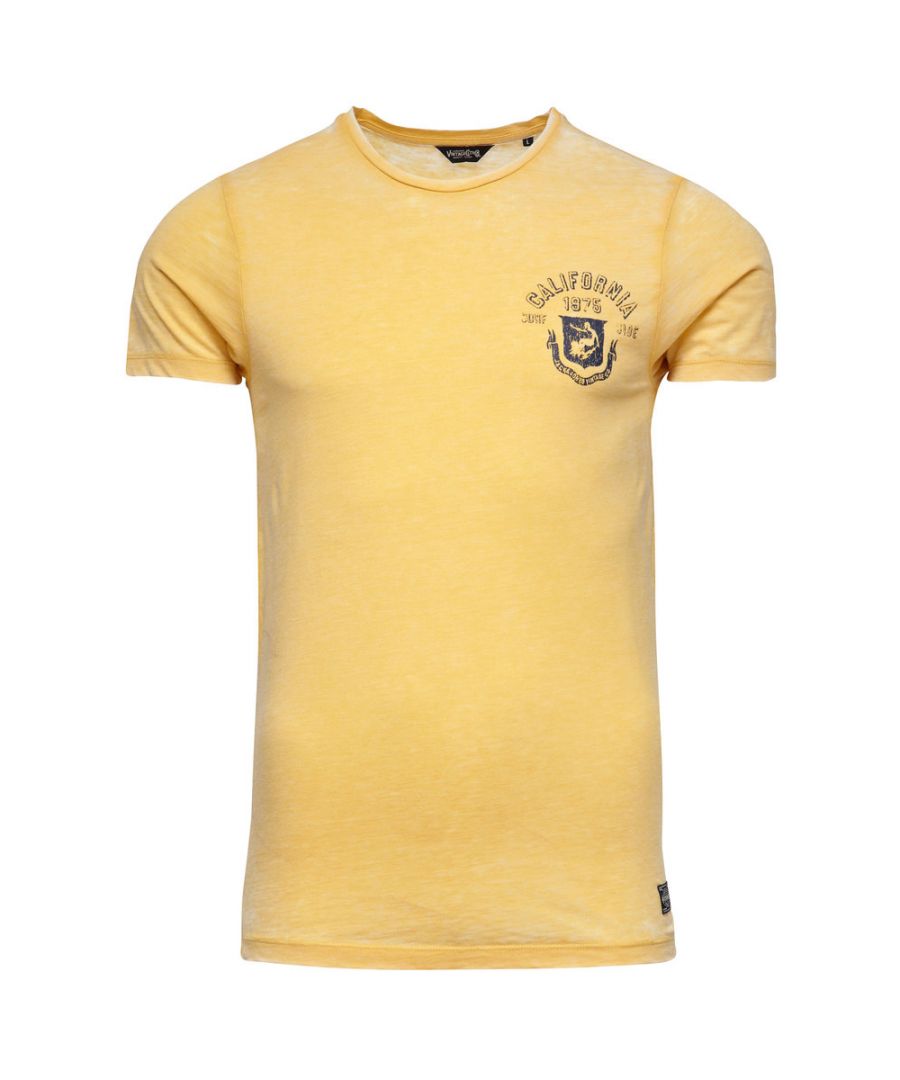 Jack and Jones Burn Tee O-Neck Yellow T-Shirt. Crew Neck Yolk Yellow Faded T-Shirt. Jack & Jones Vintage Collection. Short Sleeve T-Shirt. Fade Effect and Loose Collar for Worn Look. Soft Cotton Feel