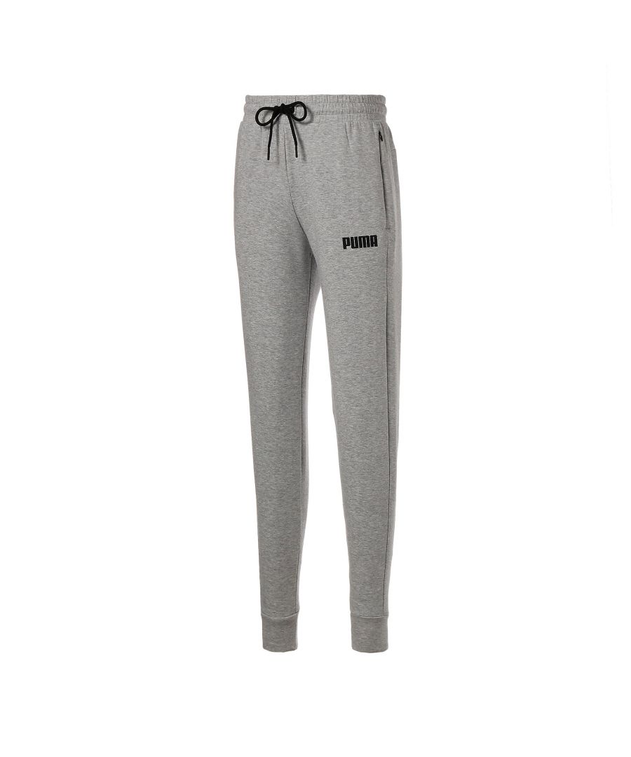 Perfect for relaxing at home or heading out, the SPACER Pants will keep you dry and fresh, thanks to their moisture-wicking material. DETAILS Regular fitComfortable style by PUMAPUMA branding detailsSignature PUMA design elements