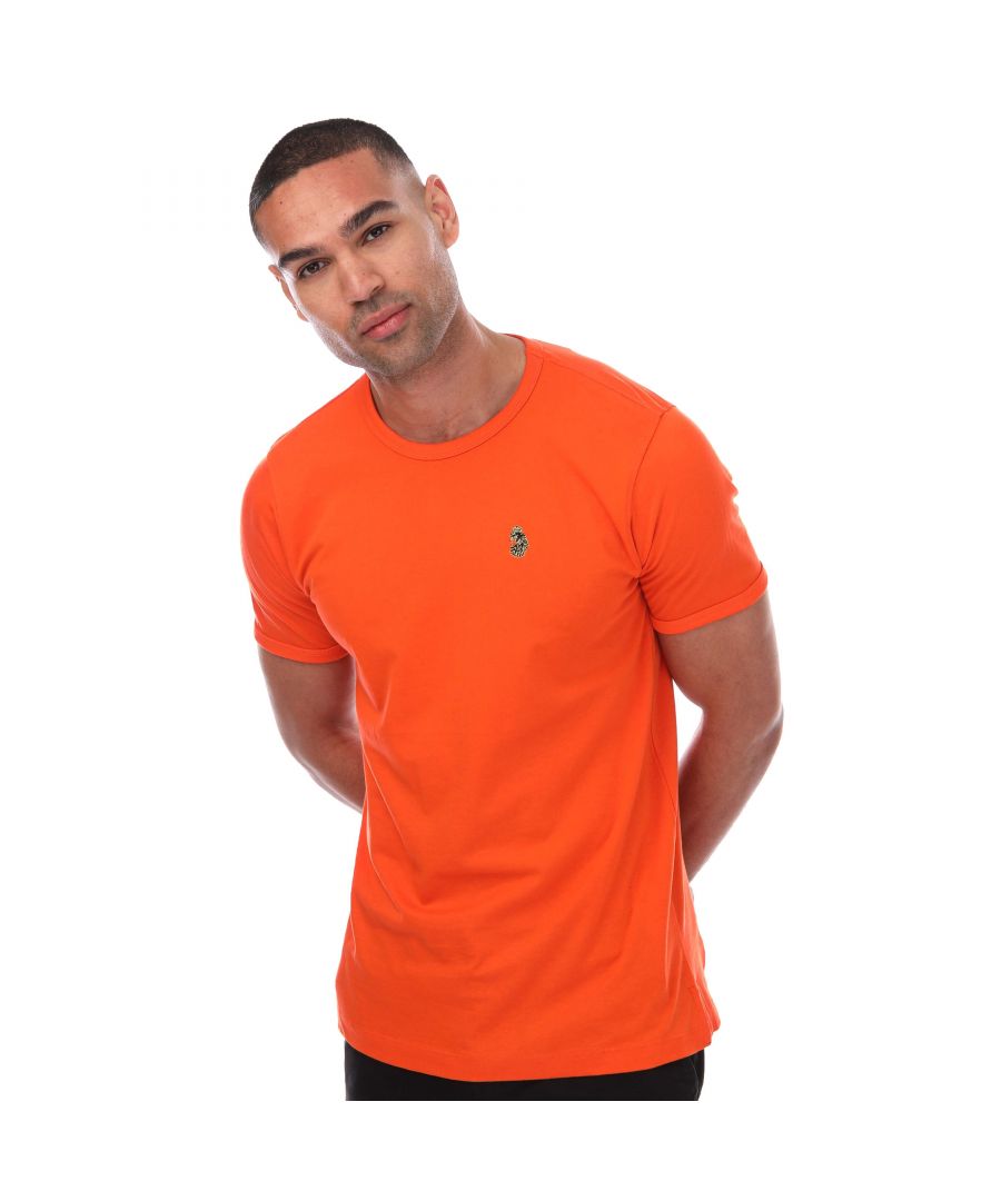 Mens Luke 1977 Trouser Snake Crew Neck T- Shirt in orange.- Crew neck.- Short sleeves.- Iconic tri-colour trim tape.- Brands iconic lion head embroidery on the left chest.- Straight fit.- 100% Cotton.- Ref:ZM30211USS