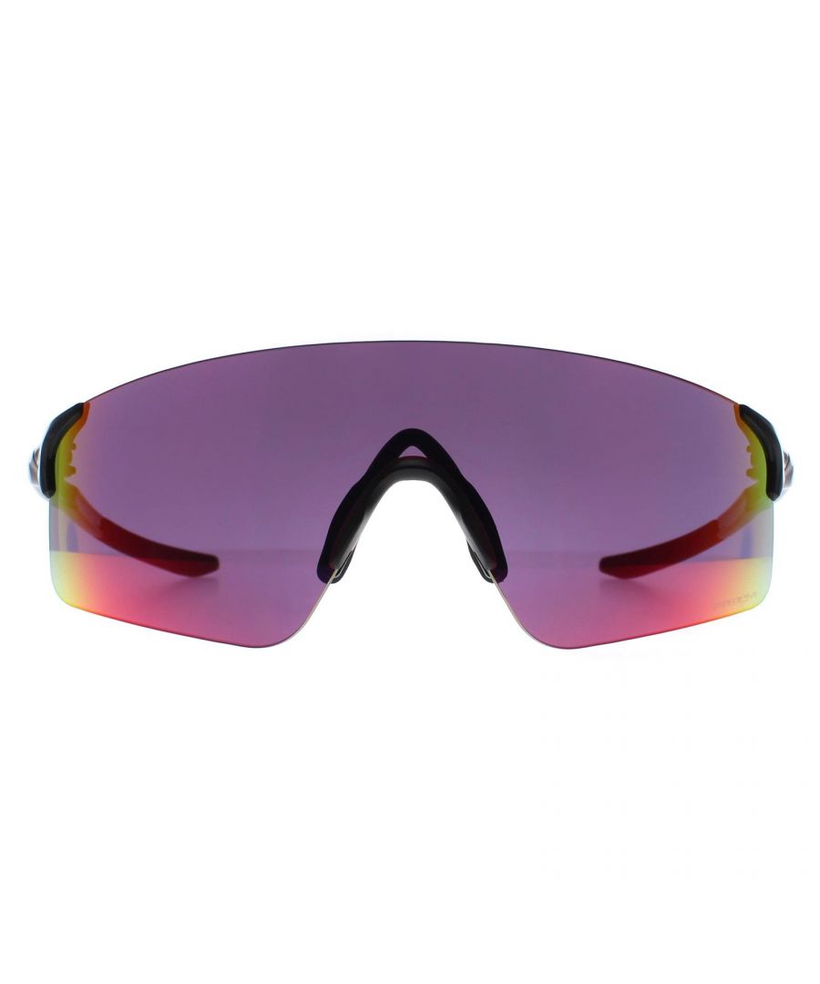 Oakley EV Zero Blades OO9454-02 polished black prizm road sunglasses zijn een street-fashion led frame met de lens rechtstreeks van de beroemde originele RazorBlades gemixt met de klassieke sportkenmerken van de Oakley EVZero sports performance range. De single piece toric shield Plutonite lens is gemixt met het randloze ontwerp voor een lichtgewicht maar duurzame afwerking. Unobtanium neuspads en slapen zorgen voor extra grip en een betere pasvorm.