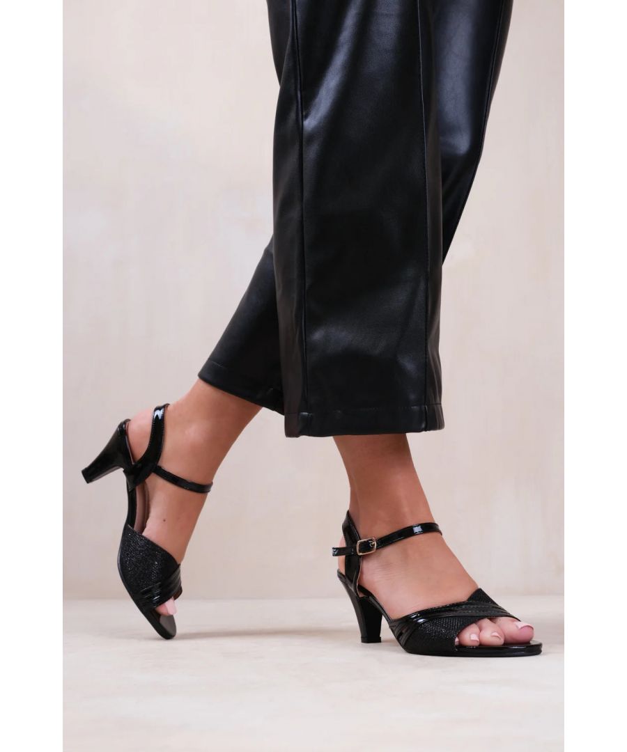 Where's That From Wheres Womens 'Portugal' Extra Wide Fit Low Heel Sandals Buckle Ankle Strap - Black - Size S7 Extra Wide fit