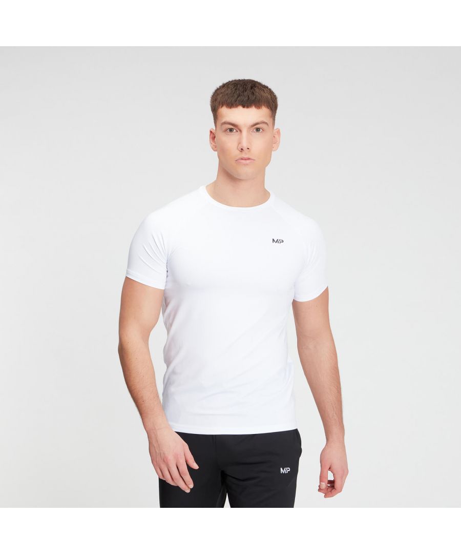 We know everyone needs those essential pieces to complete their wardrobe. Our Training T-Shirt is made for a comfortable, regular fit with raglan sleeves to give you more freedom of movement.\n\nFeaturing antibacterial technology, the garment fibres are also treated with a hydrophilic finish to wick away moisture from your body as you train, helping you stay cool and dry.\n\nThe Essentials range is designed with the day-to-day in mind, whether you;re training or taking time off.\n\nFabric: 94% polyester 6% elastane