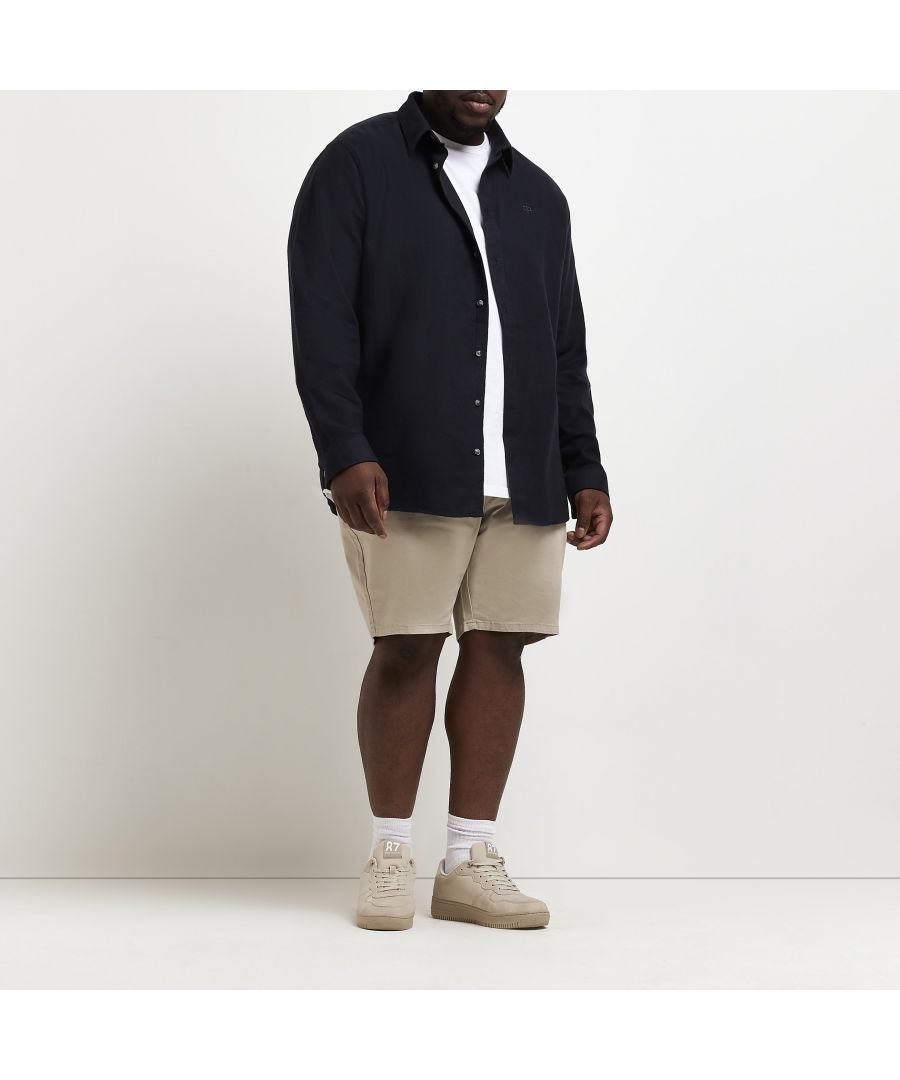 > Brand: River Island> Department: Men> Material: Cotton> Material Composition: 100% Cotton> Type: Button-Up> Pattern: Solid> Size Type: Big & Tall> Fit: Regular> Closure: Button> Sleeve Length: Long Sleeve> Neckline: Collared> Collar Style: Stand-Up> Season: AW21> Occasion: Casual