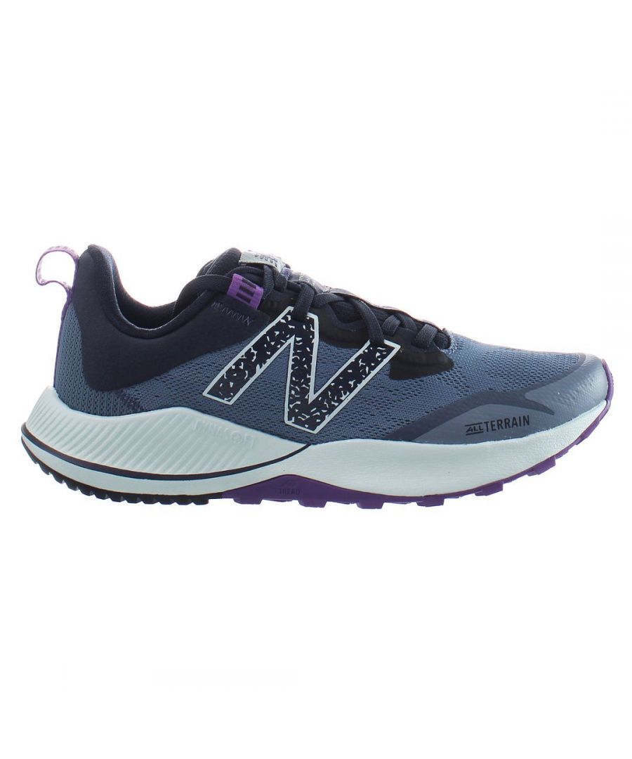 The interior of the shoes is lined with a solid material, which gives you full freedom of movement. In this model you will increase the effectiveness and enjoyment of your workouts. \nThe sole of these shoes is made of high-grade and solid material. Take care of your feet by choosing high-quality shoes! \nThe key to a successful workout are comfortable sports shoes with a perfectly shaped upper. These are made of high-quality material with great performance properties.