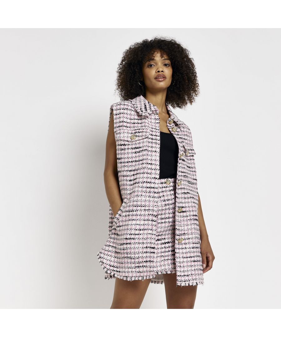 > Brand: River Island> Department: Women> Colour: Pink> Type: Jacket> Style: Shacket> Material Composition: 45% Acrylic 34% Polyester 12% Cotton 85 Viscose 1% Elastane> Outer Shell Material: Acrylic> Neckline: Collared> Sleeve Length: Long Sleeve> Pattern: Boucle> Occasion: Casual> Jacket/Coat Length: Long> Size Type: Regular> Season: SS22