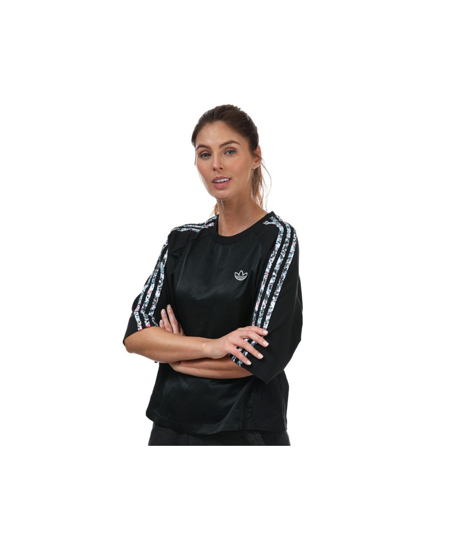 Image for Women's adidas Originals Boxy T-Shirt in Black