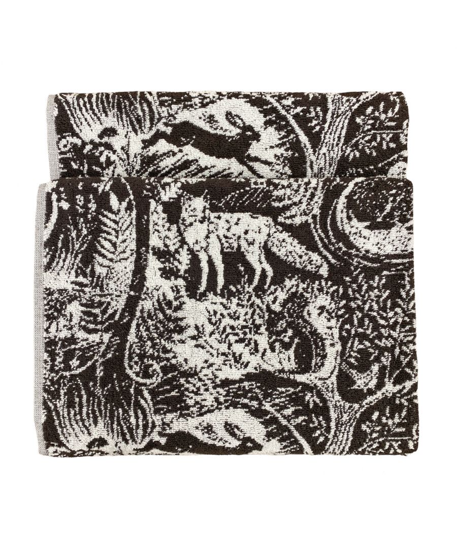 Invite nature into your home with the Winter Woods 100% Turkish cotton bath towel. Featuring a stunning woodblock inspired print with plenty of woodland animals and trees. The elegant and graceful highland stag is complimented by hares, foxes, and owls in a gorgeous colour palette, this design will add a focal point to your bathroom. This product is certified by OEKO-TEX® showing it has been sustainably made.