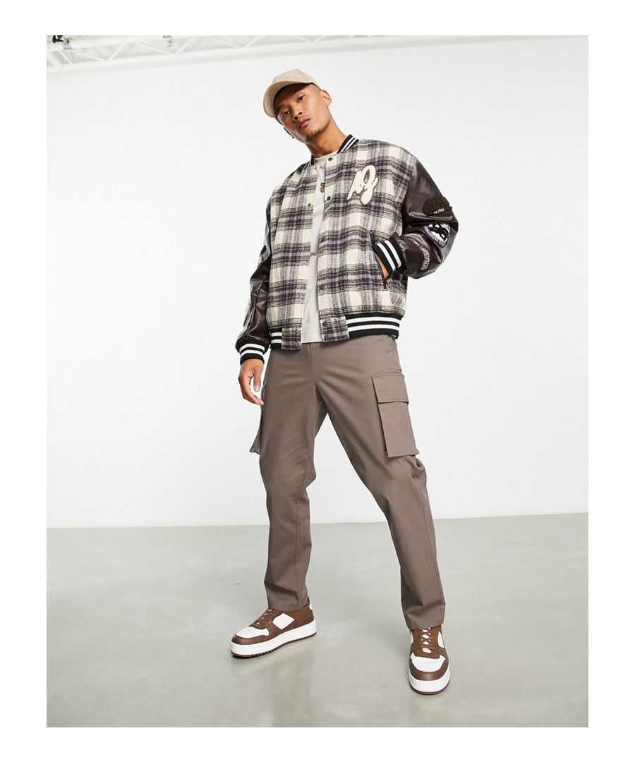 Jackets by ASOS DESIGN That new-jacket feeling Check design Baseball collar Press-stud placket Side pockets Contrast trims Oversized fit Sold by Asos