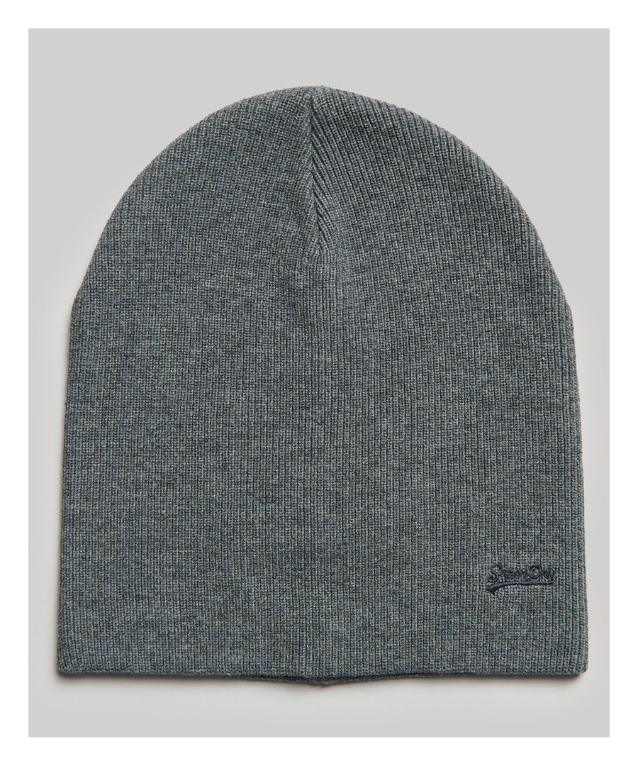 Layer up in style with our Organic Cotton Orange Label beanie. Stay true to your authentic style and keep it simple with this cosy beanie. Featuring two subtle vintage logos on either side of the hem, you can turn back this beanie and style it how you choose with ease.Ribbed materialEmbroidered logosMade with organic cotton grown using natural rather than chemical pesticides and fertilisers. The healthier soil this creates uses significantly less water which is better for our planet and for the farmers who grow it.
