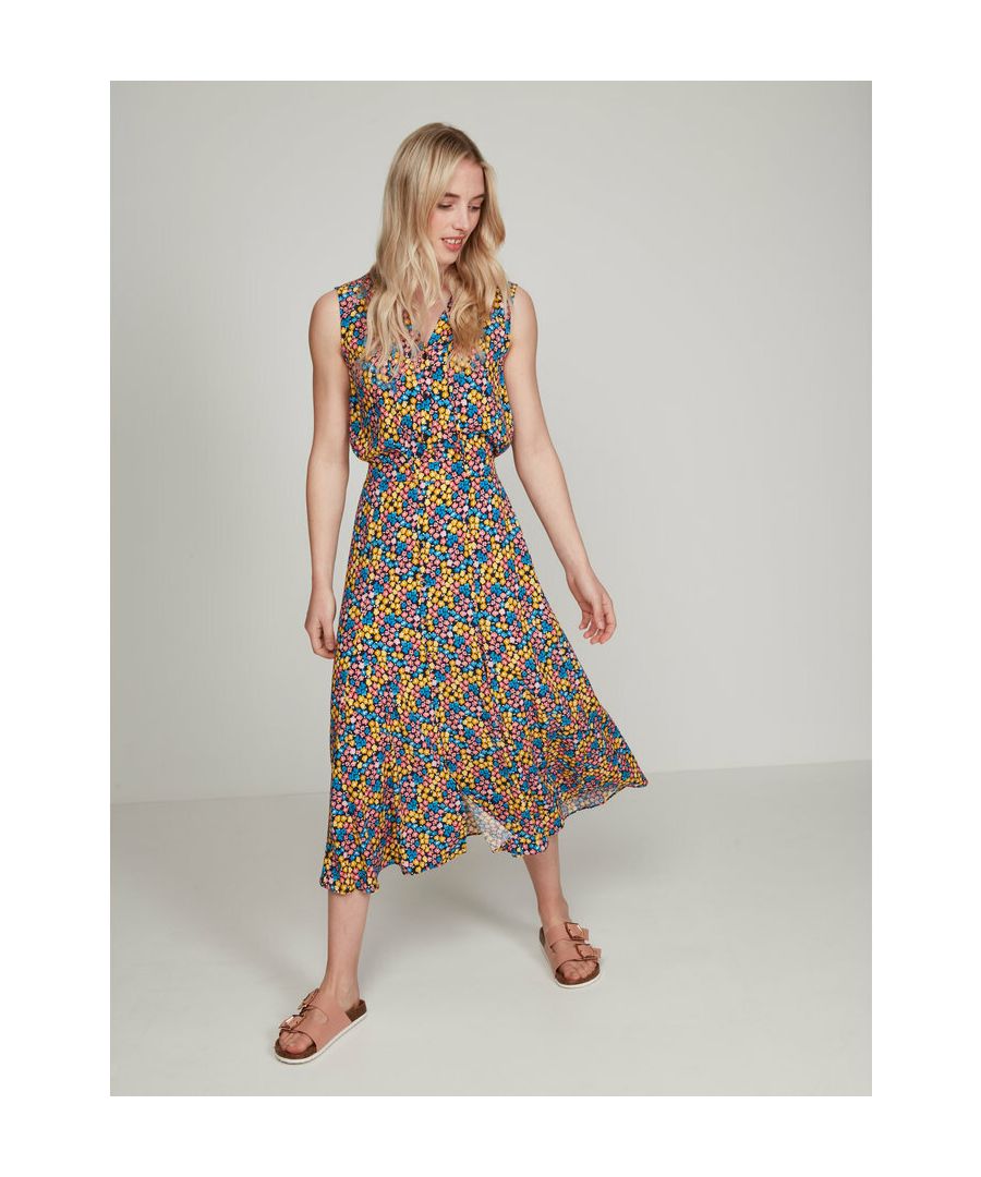 This navy midi skirt from Khost Clothing has been designed in a gorgeous ditsy floral print, perfect for summer! Style with a white top and sandals for a trendy look.