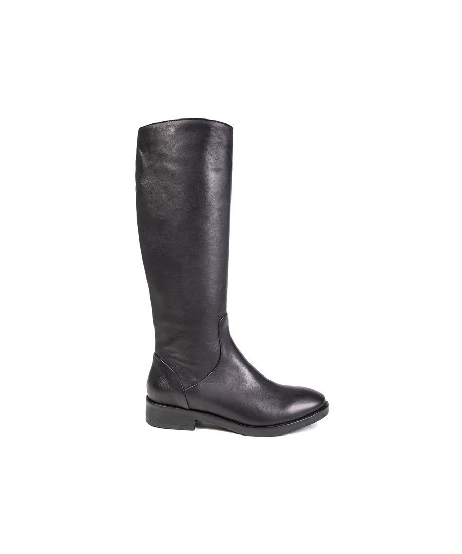 A Knee-high Boot With A Riding Boot Feel, Our Milan Flat Rubber Soled Boots Are A New Addition To Our Sole Made In Italy Collection. Crafted In Italy From Super-soft Black Calf Leather, They Have A Round Toe, A Full Leather Lining, An Inside Zip And A Smart Looking Flat Sole. Wear Them To Dress Down Winter Dresses Or With Jeans On More Casual Days. 
