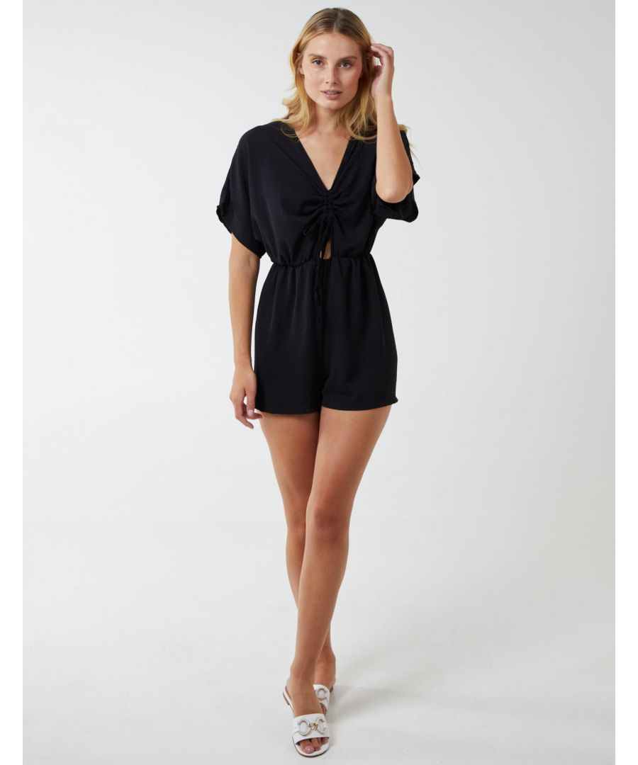  Go for style with this V neck ruched playsuit. Collar v neck front and ruched design make it perfect for your next getaway. Accessorize with fine jewellery and sandals for a holiday worthy look. 95% Polyester, 5% Elastane Made in Italy Machine washable Short sleeveV necklineUnfastenedTie detail with cut outModel wears size S/MModels height: 5€™10€ / 178 cm