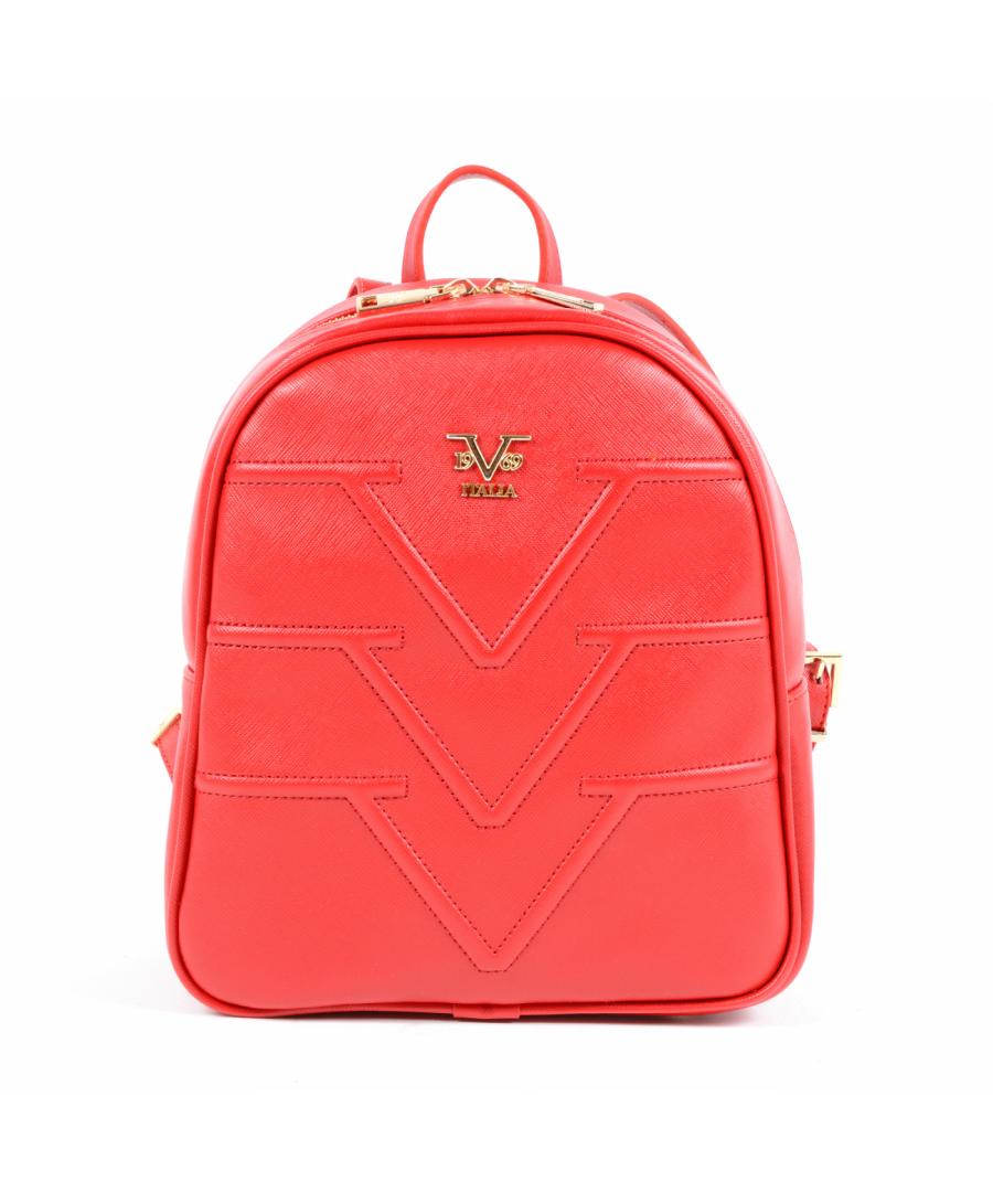 By Versace 19.69 Abbigliamento Sportivo Srl Milano Italia - Details: 5005 SAFFIANO RED - Color: Red - Composition: 100% SYNTHETIC LEATHER - Made: TURKEY - Measures (Width-Height-Depth): 24x27x11 cm - Front Logo - Logo Inside - Two Inside Pocket