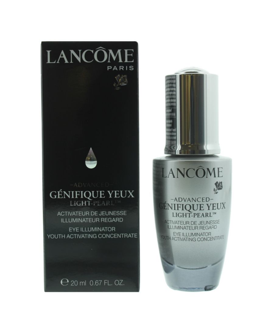 Lancôme Advanced Génifique Light-Pearl Youth Activating Concentrate refreshes eyes by smoothing the appearance of fine lines and wrinkles. The serum's unique Light Pearl applicator serves as the perfect tool for massaging into the eye contour. Massage into the eye contour area using gentle circular movements.