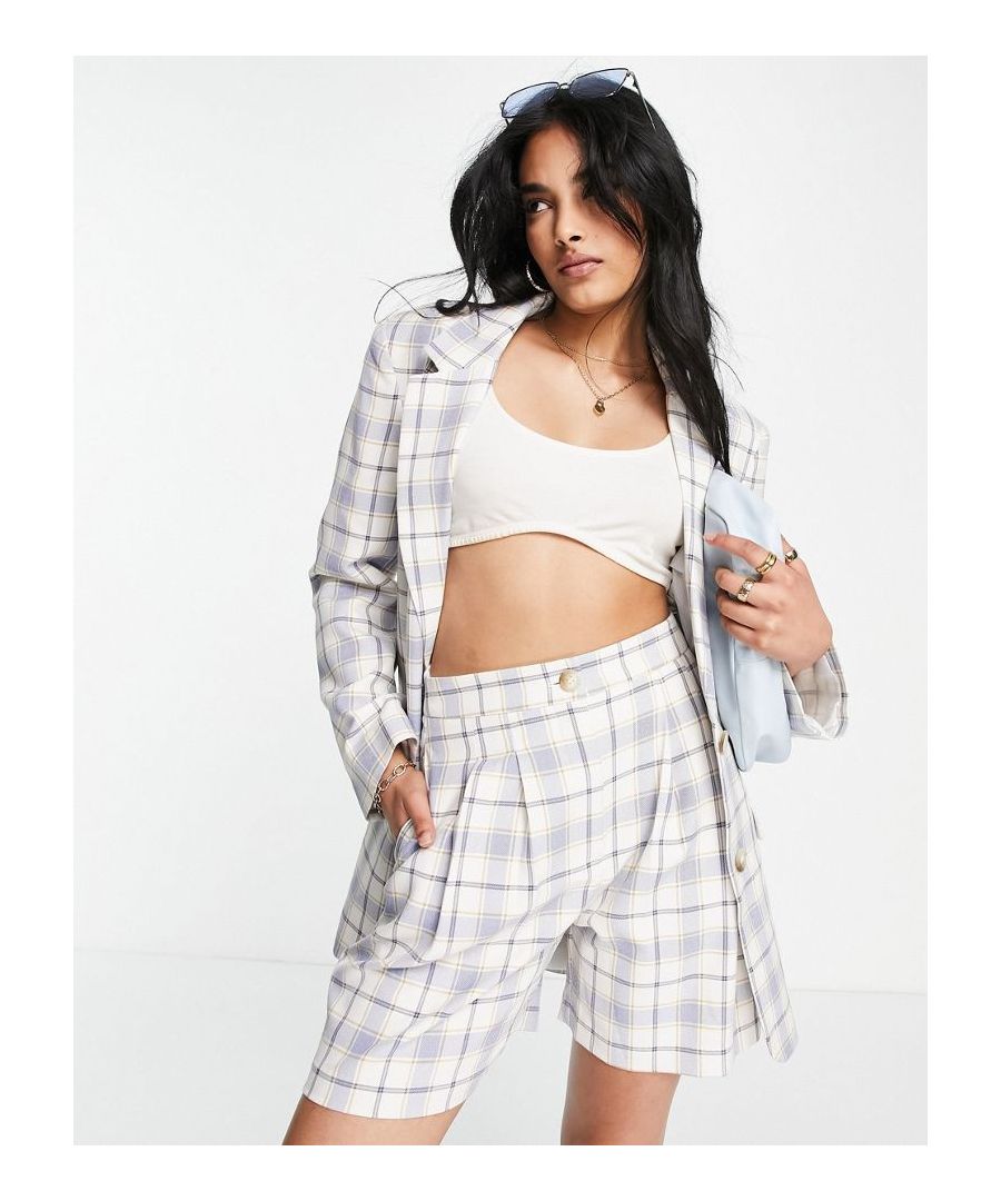 Shorts by ASOS DESIGN Make some legroom Check print High rise Functional pockets Pleat details Relaxed mom fit Sold By: Asos