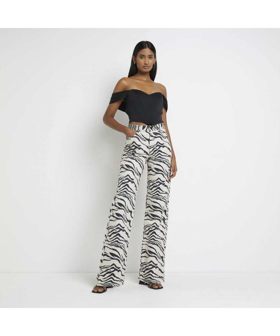 > Brand: River Island> Department: Women> Material: Cotton> Material Composition: 100% Cotton> Type: Jeans> Style: Wide-Leg> Size Type: Regular> Fit: Slim> Rise: High (Greater than 10.5 in)> Pattern: Animal Print> Selection: Womenswear> Season: SS22
