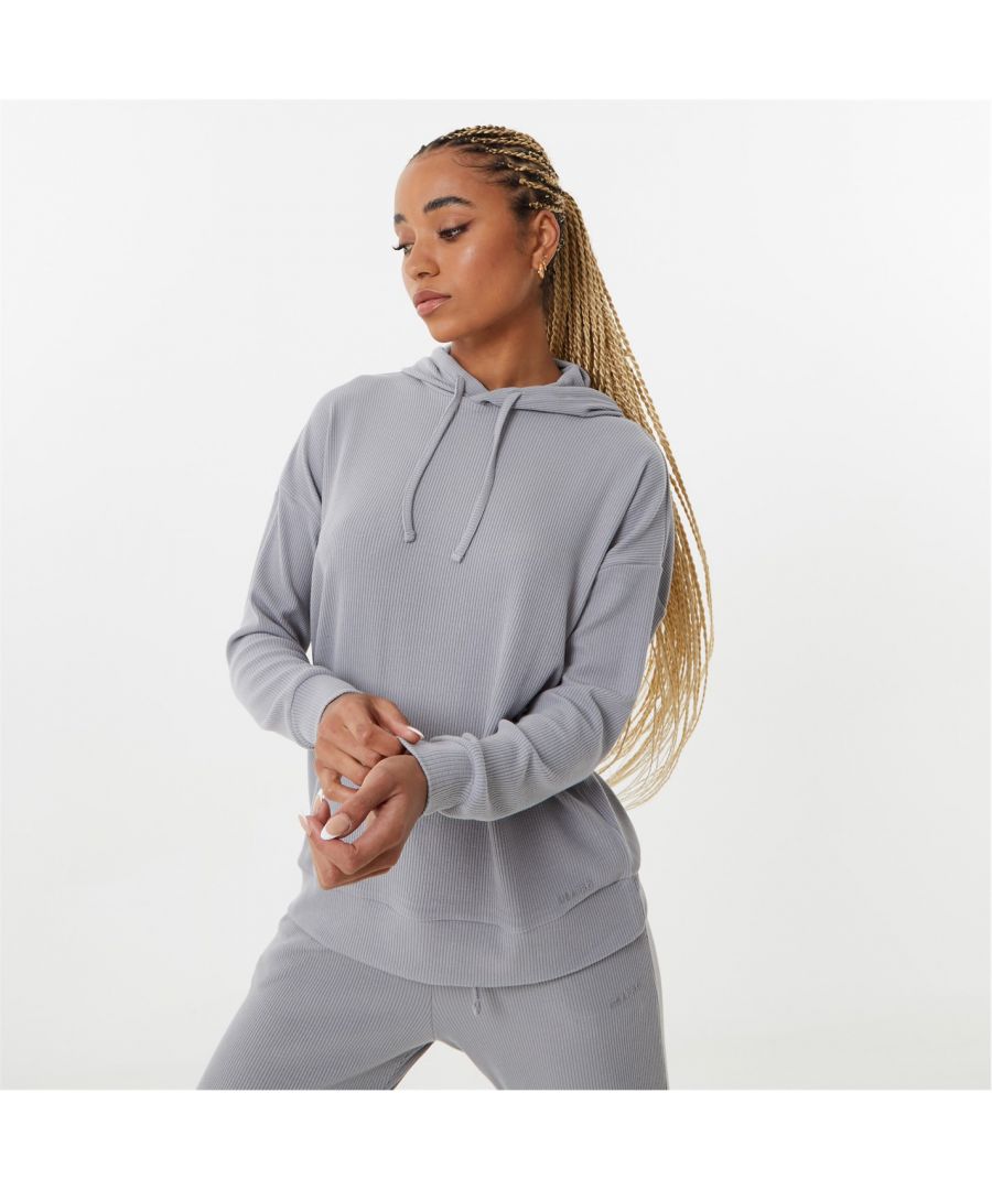Keep it classic with the USA Pro slouchy hoodie. The loose-fitted layer features soft-touch fabric and a ribbed design that provides ultimate comfort and style. Pair with the ribbed joggers for the a luxuriously cosy loungewear set. The ultimate must-have you need in your wardrobe!• Slouchy style• Soft fabric• Ribbed design• Long sleeves > Fit Type: Regular Fit > Length: Regular > Sleeve Length: Long Sleeve > Fastenings: Drawstring Fastening > Cuffs: Ribbed Cuffs > Pattern: Logo > Body Fit: Standard > Care Instructions: Follow Care Instructions > Style: Hoodies