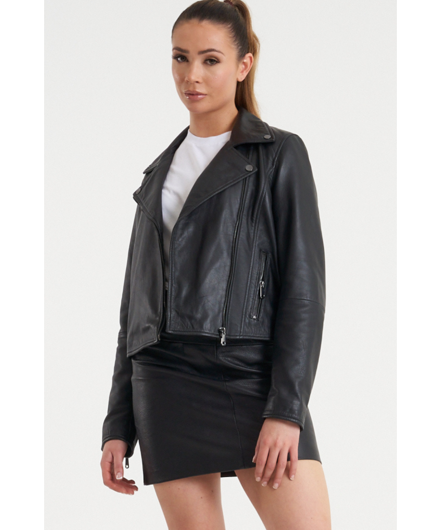 Simple and chic, our black leather biker jacket is a wardrobe essential. This stripped back biker jacket takes a minimal approach to the classic design, removing the waistbelt but keeping all the attitude. The black chromatic hardware and asymmetric zipline give this jacket a real edge.