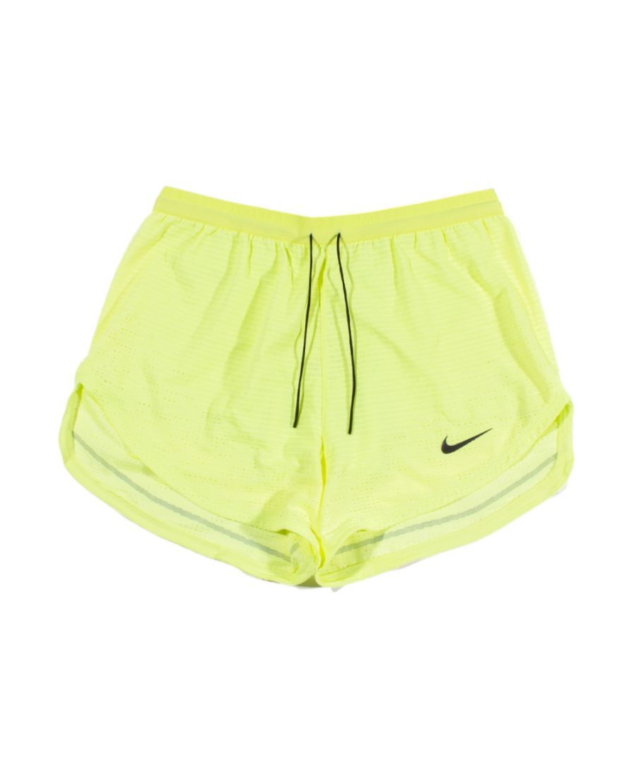 Breathable enough for your run. Light enough for all-day wear. The Nike Run Division Pinnacle Shorts deliver a design created from athlete-informed data, courtesy of the Advanced Running Concepts (ARC) team. They use perforated details and smooth materials for support. The result is ventilated comfort, helping you stay dry through every mile.\n\nAn elastic waistband with a drawcord lets you adjust the fit. The low-profile waistband helps reduce heat and friction while you run.