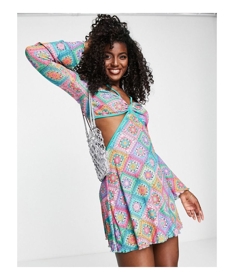 Dresses by Miss Selfridge Love at first scroll Crochet print Halterneck style Cut-out details Slim fit Sold by Asos