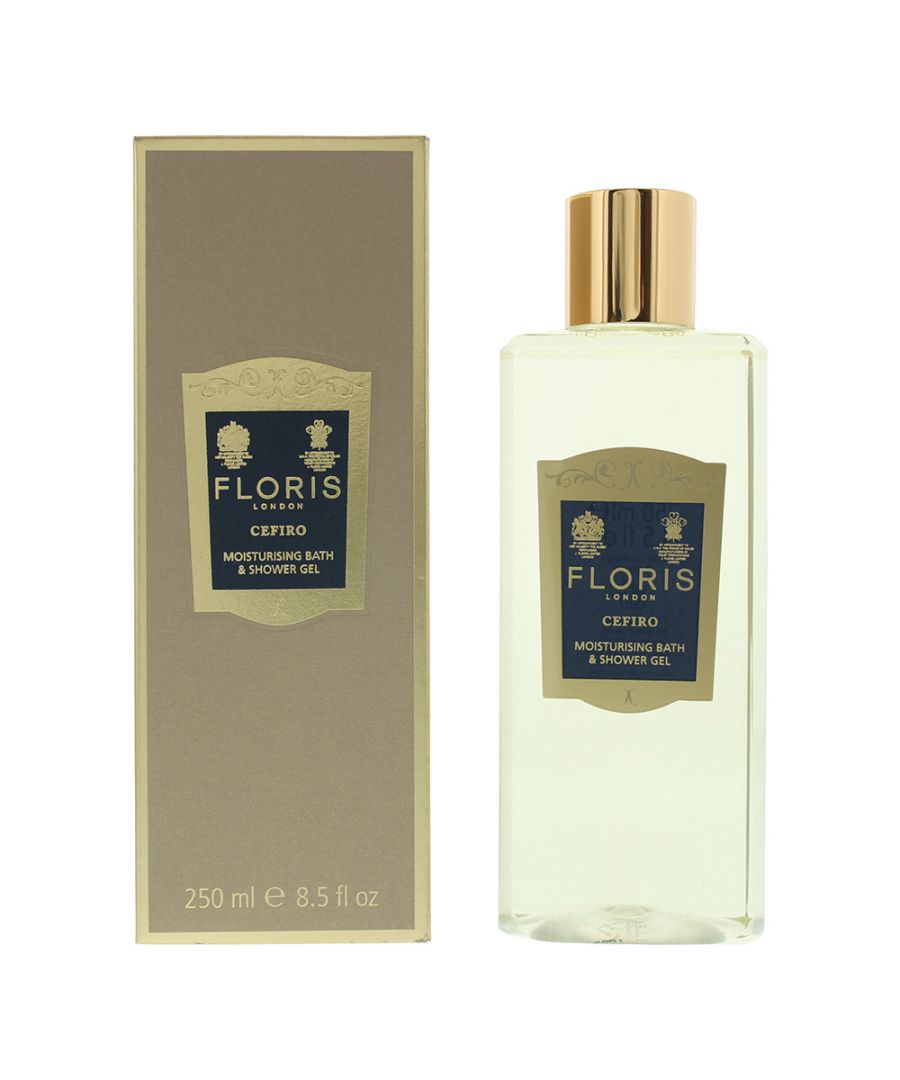 A luxurious, moisturising bath and shower gel enriched with the fragrance of Cefiro will transport you to a Mediterranean beach as its delicate notes echo the warm gentle breeze.