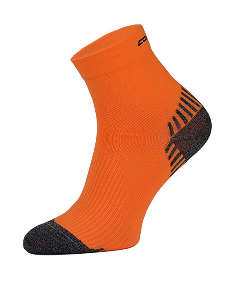 Comodo 1 Pack Compression Running SocksComodo have been providing high-quality socks for men and women since 1996. They sell a range of socks for hiking, cycling, hunting, skiing, and other outdoor events.These running socks are made from super strong elasticated compression technology to increase oxygen, and delivery to the muscles.These socks help to reduce pain in the lower legs to help ward off injury.These socks are suitable for both, men and women, in sizes 3-11 UK. They are machine washable at 30. They are made from 80% Polyamide Microfibre, 10% Polypropylene, 10% Elastane. Extra Product Details  - Sizes 3-11 UK - 1 Pair - Running socks - Compression Socks - Machine Washable