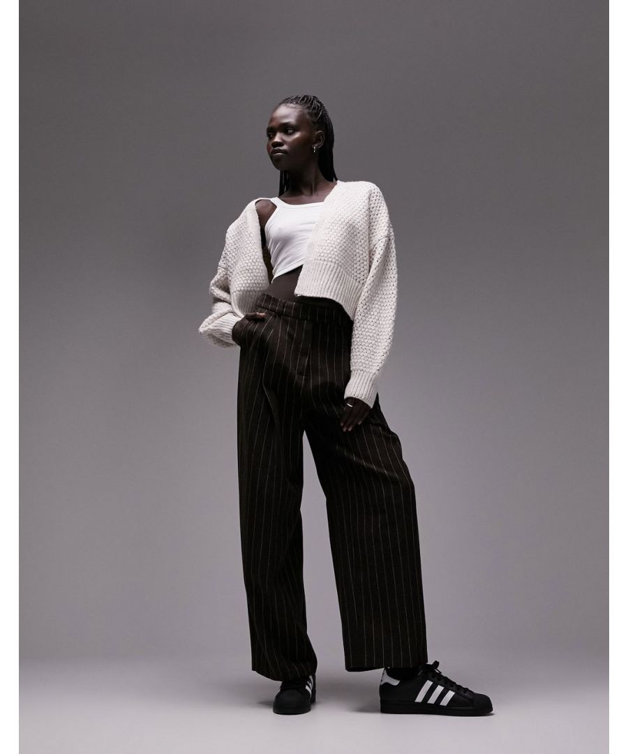 Jumpers & Cardigans by Topshop Welcome to the next phase of Topshop Open front Drop shoulders Ribbed trims Relaxed fit Sold by Asos