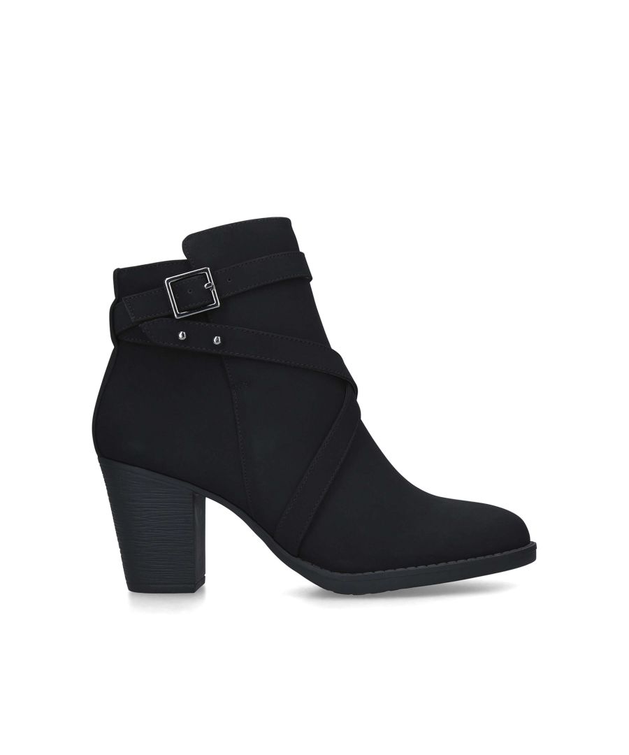 Designed in black for easy styling, Tara has been expertly crafted by Carvela Comfort. Featuring crossover straps with studs and a buckle closure, this ankle boot is supported by a contrast block 85mm heel for a comfortable lift.